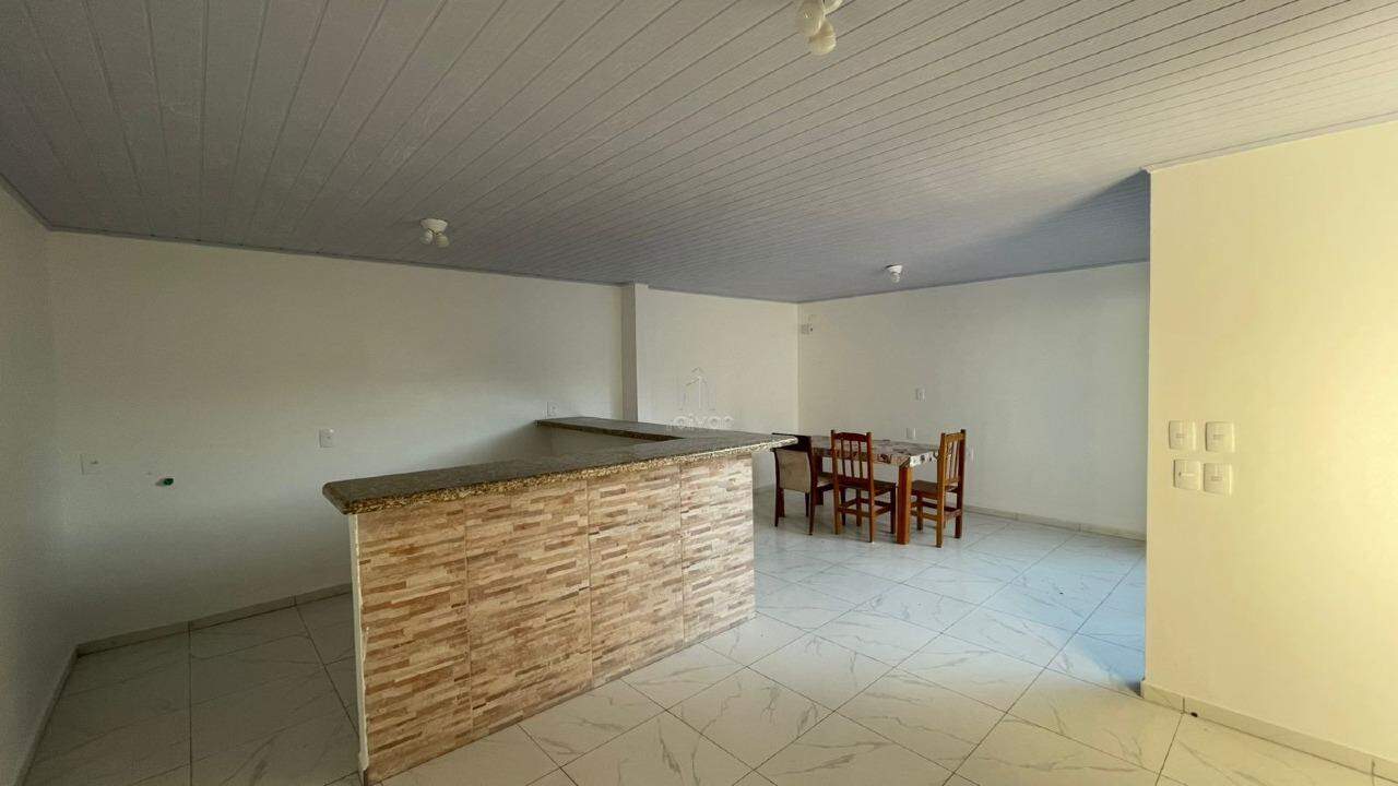 Casa para aluguel no Tifa Martins: 
