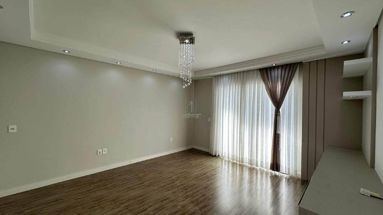Casa para aluguel no Amizade: 