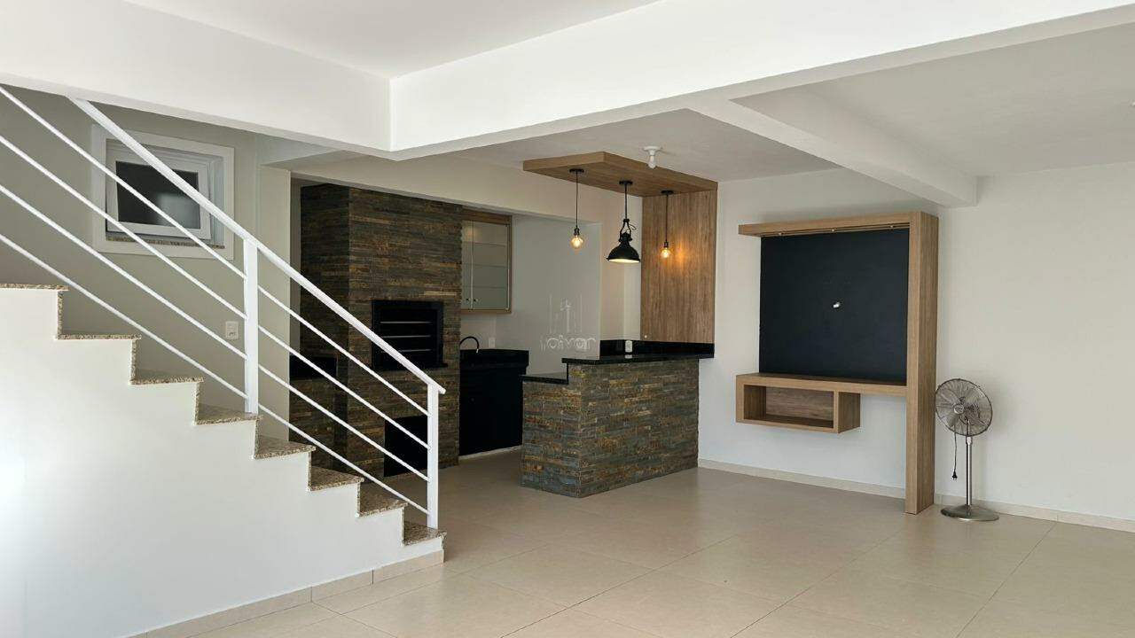 Casa para aluguel no Amizade: 