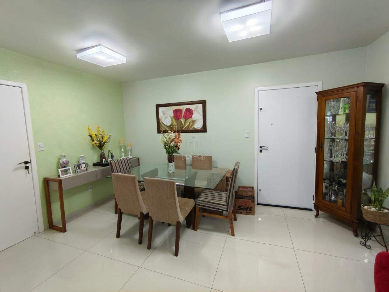Apartamento para aluguel no Centro: 