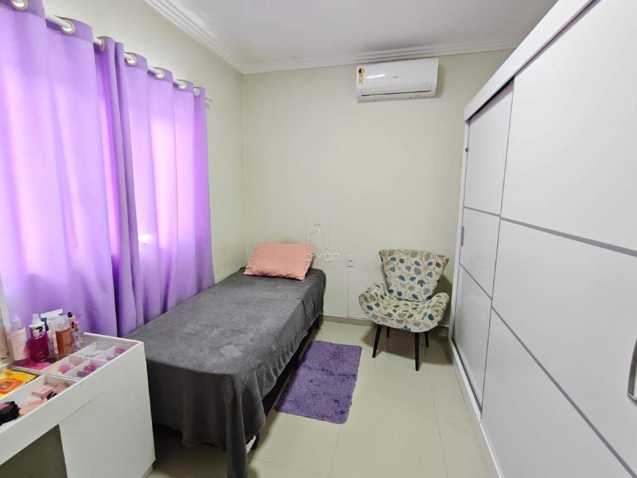 Casa para aluguel no Jaraguá 99: 
