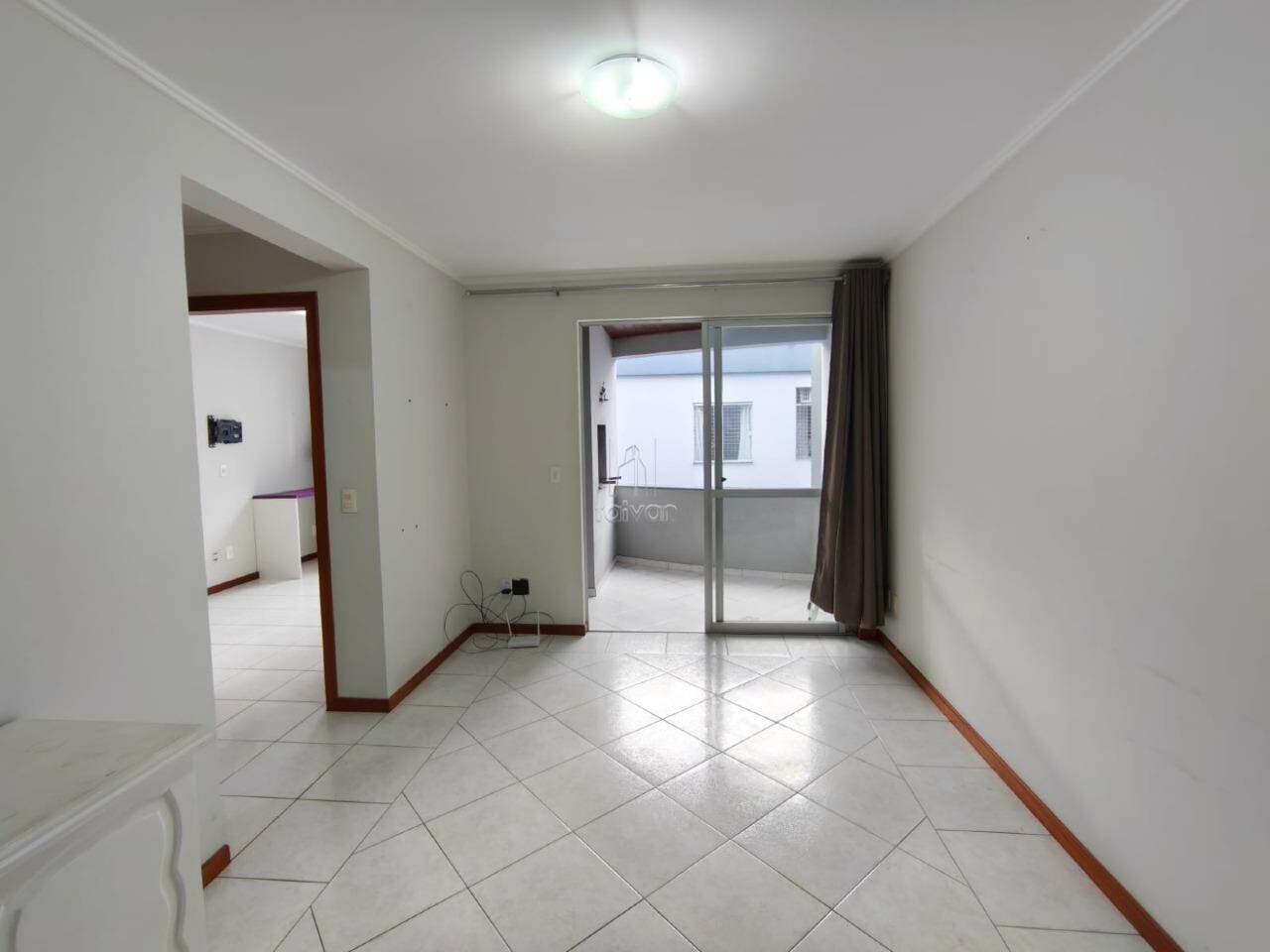 Apartamento para aluguel no Nova Brasília: 