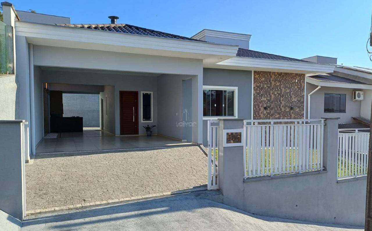 Casa à venda no Amizade: 