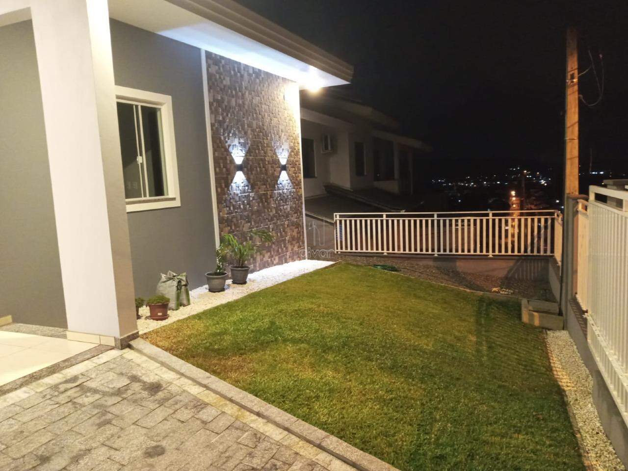 Casa à venda no Amizade: 