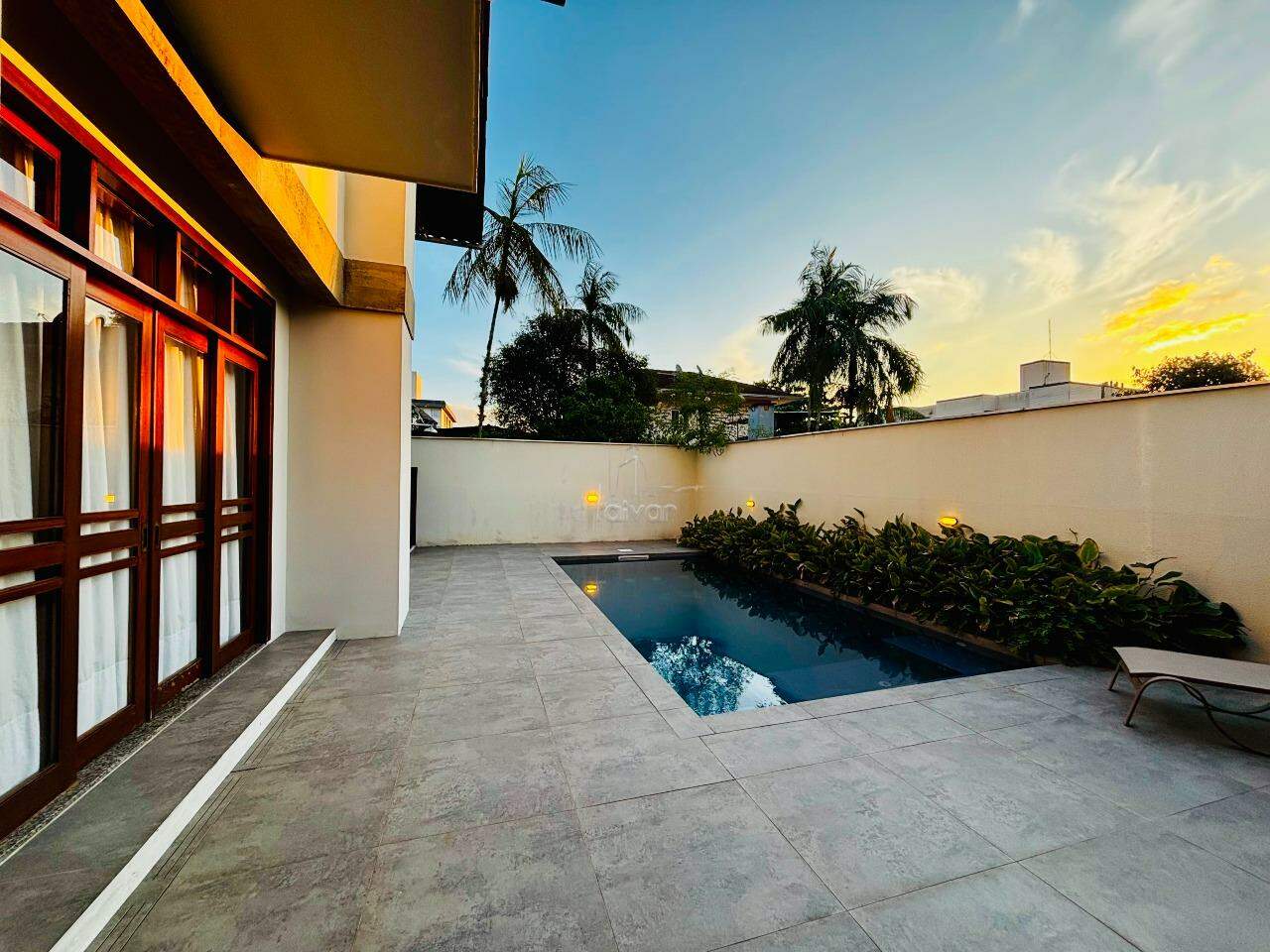 Casa à venda no Centro: 