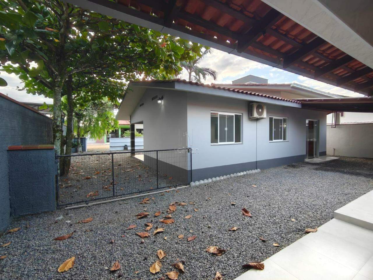 Casa à venda no Três Rios do Sul: 