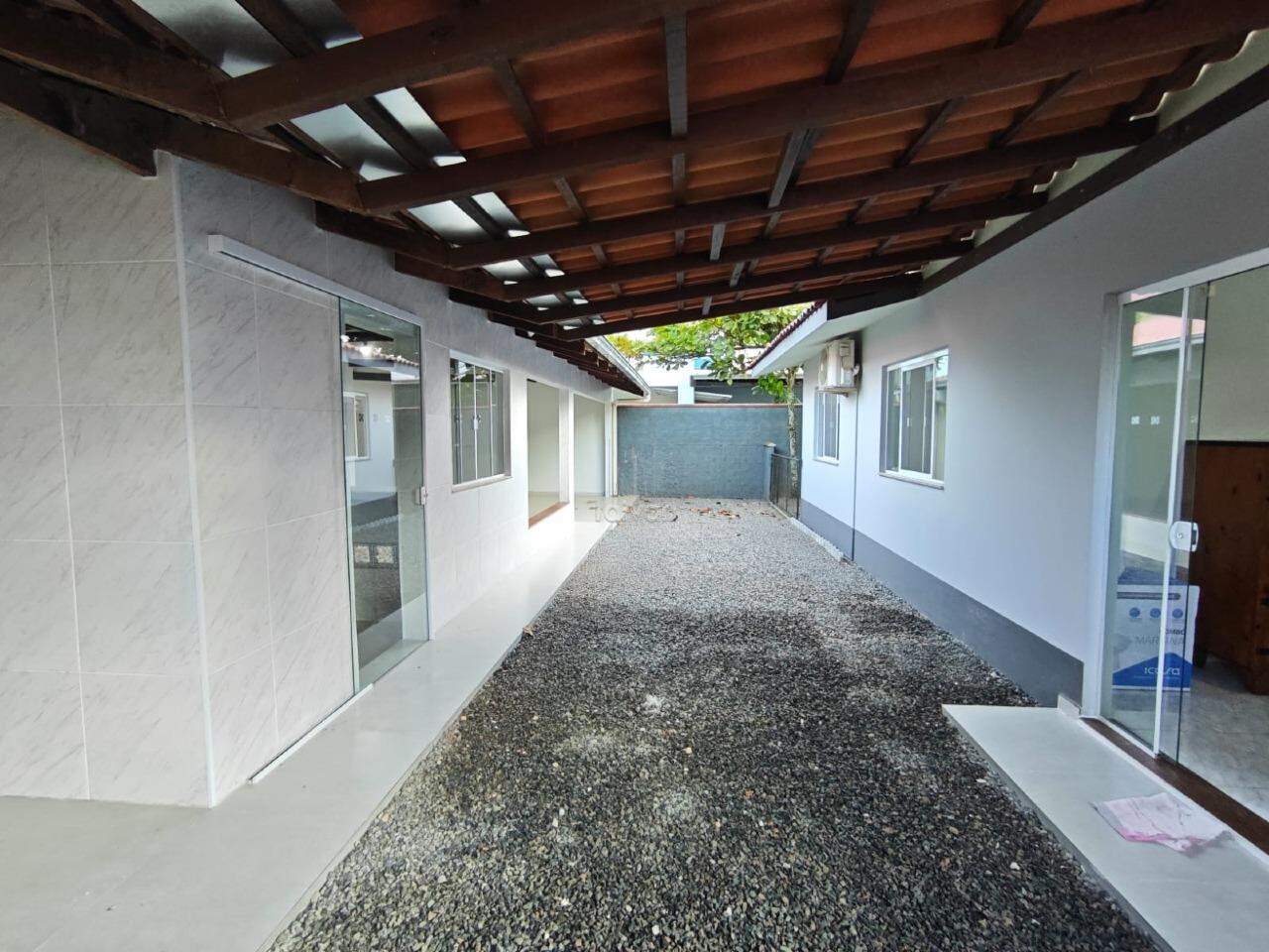 Casa à venda no Três Rios do Sul: 