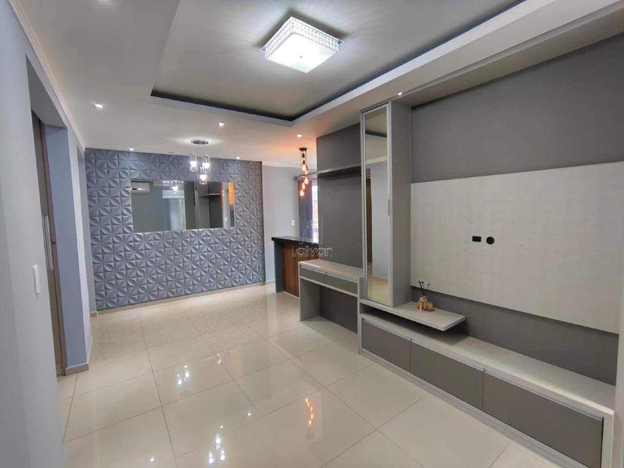 Apartamento para aluguel no Centenário: 