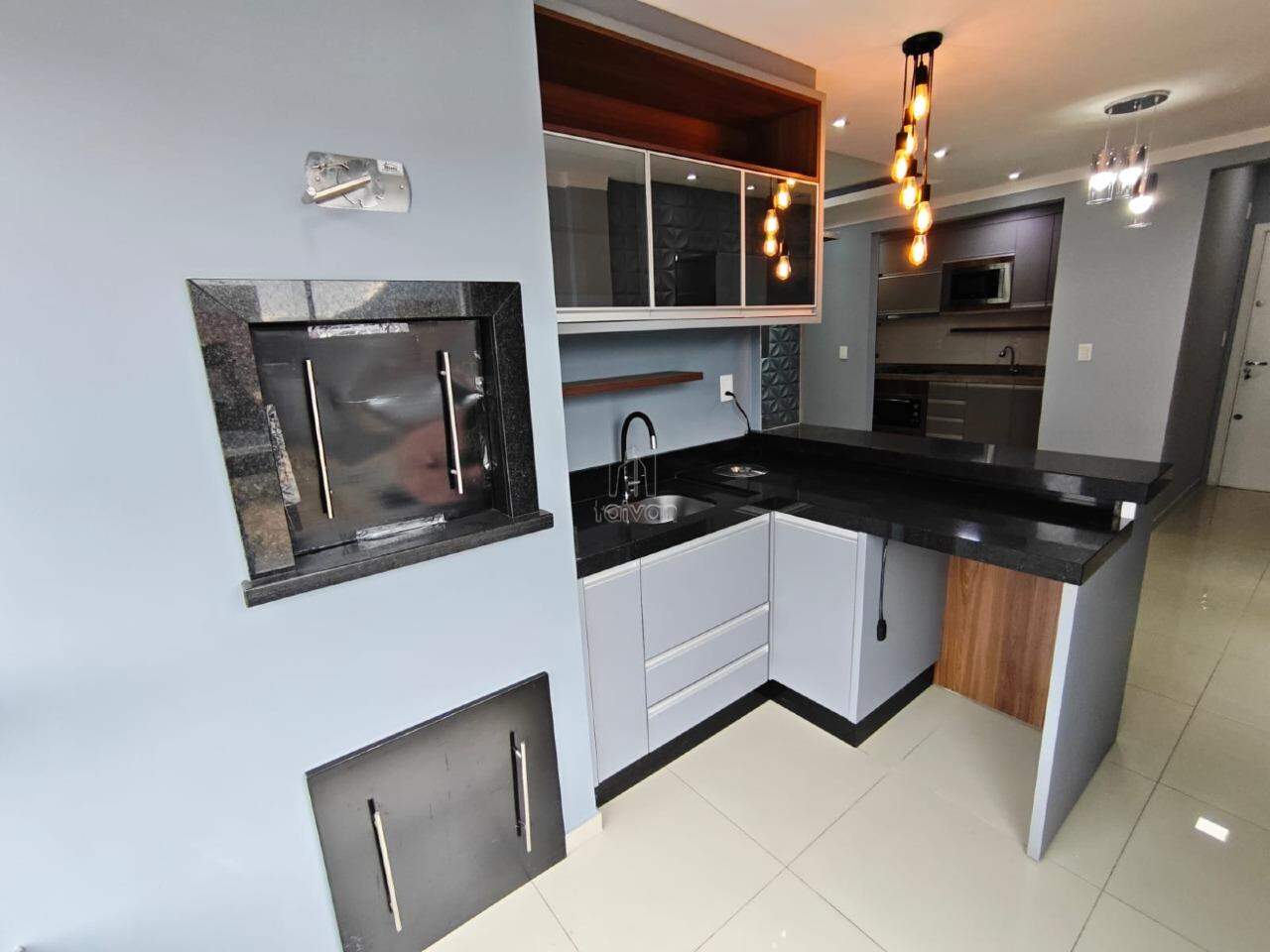 Apartamento para aluguel no Centenário: 