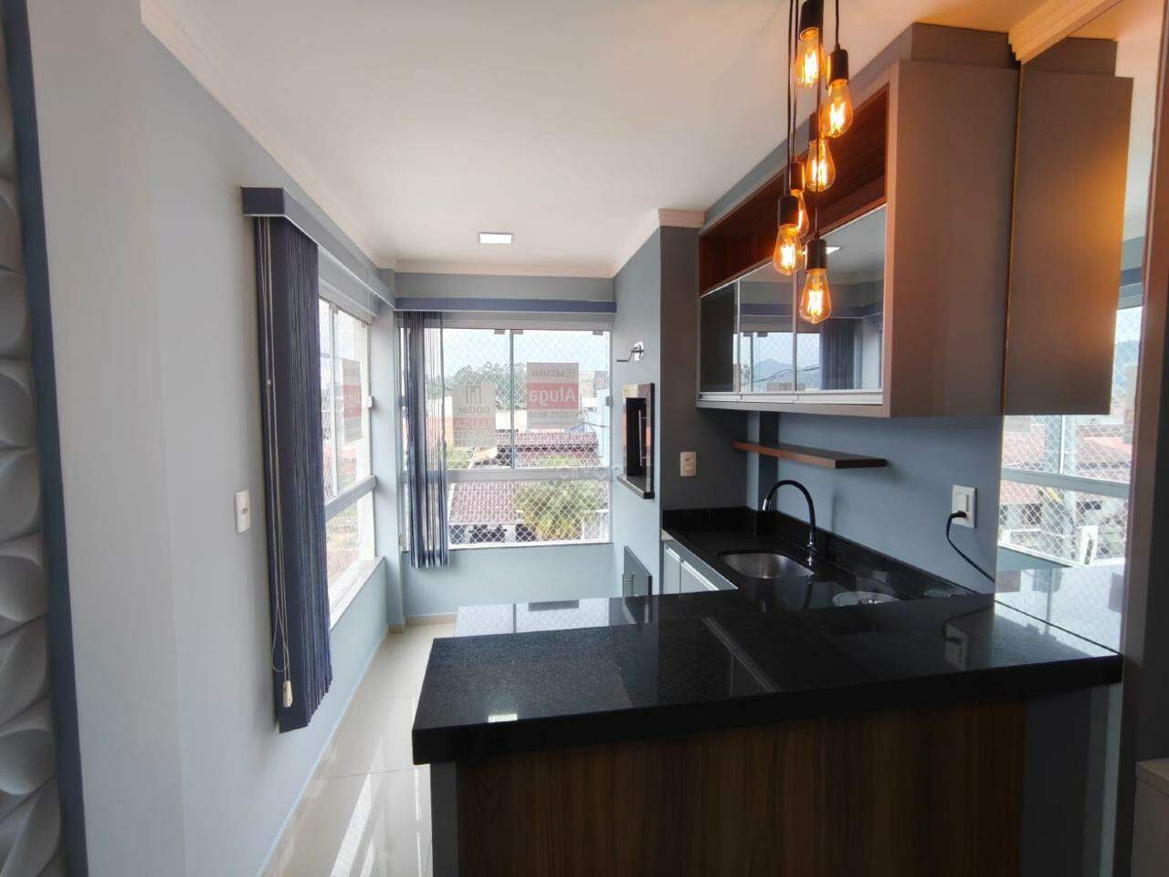 Apartamento para aluguel no Centenário: 