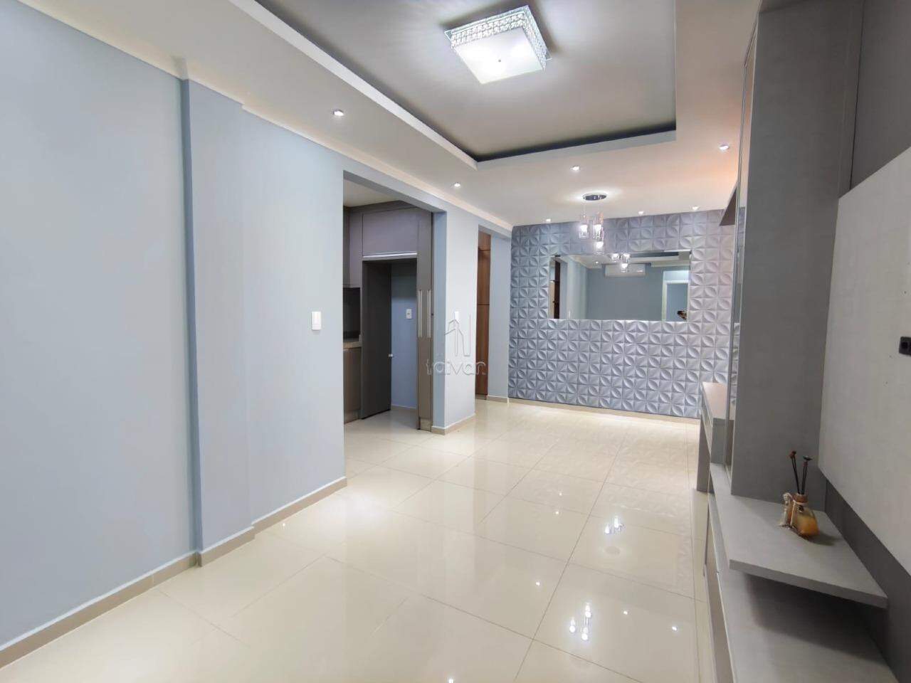Apartamento para aluguel no Centenário: 