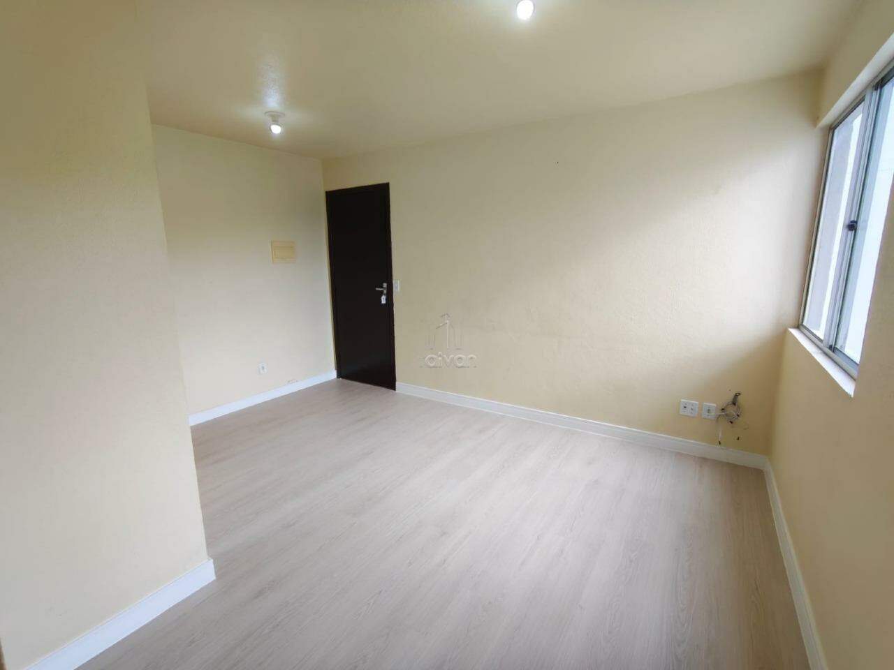 Apartamento para aluguel no Nereu Ramos: 