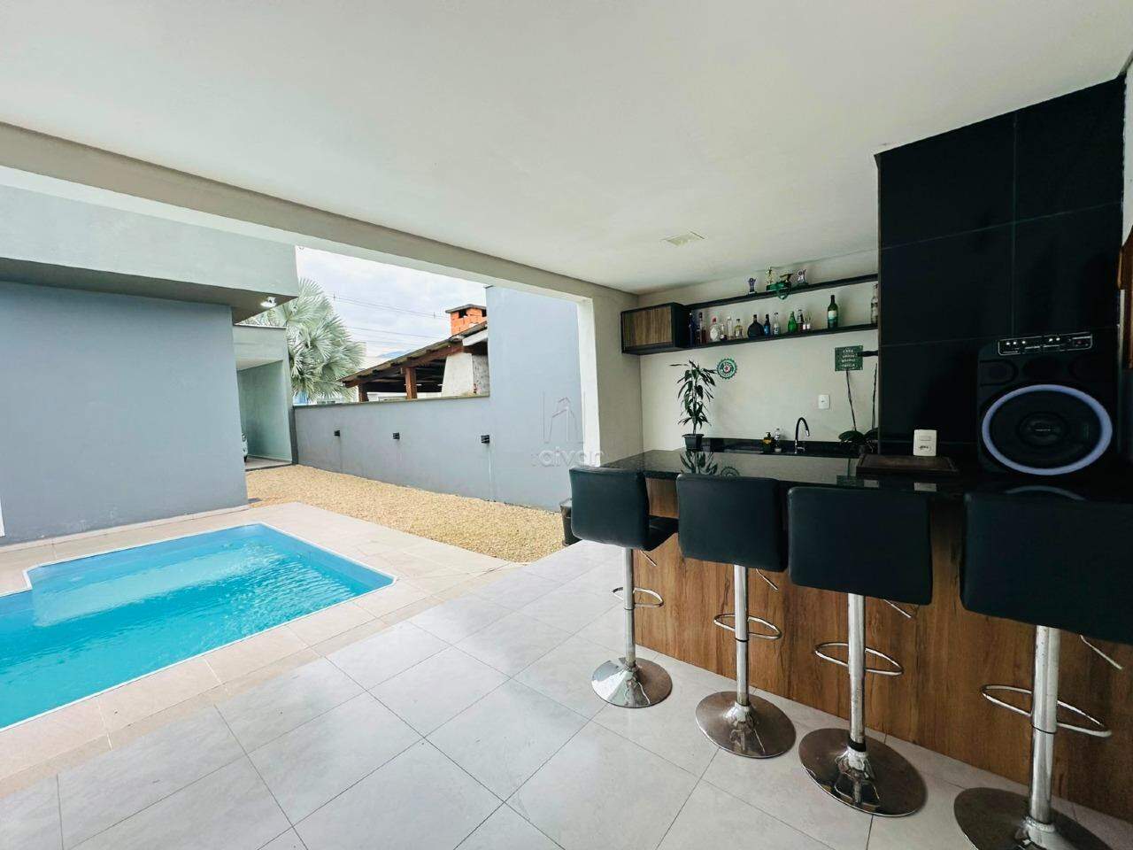 Casa à venda no Três Rios do Norte: 