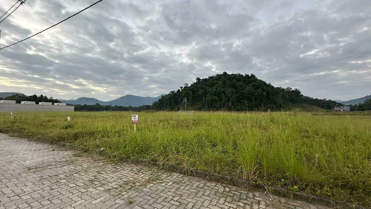 Terreno à venda no Centro: 