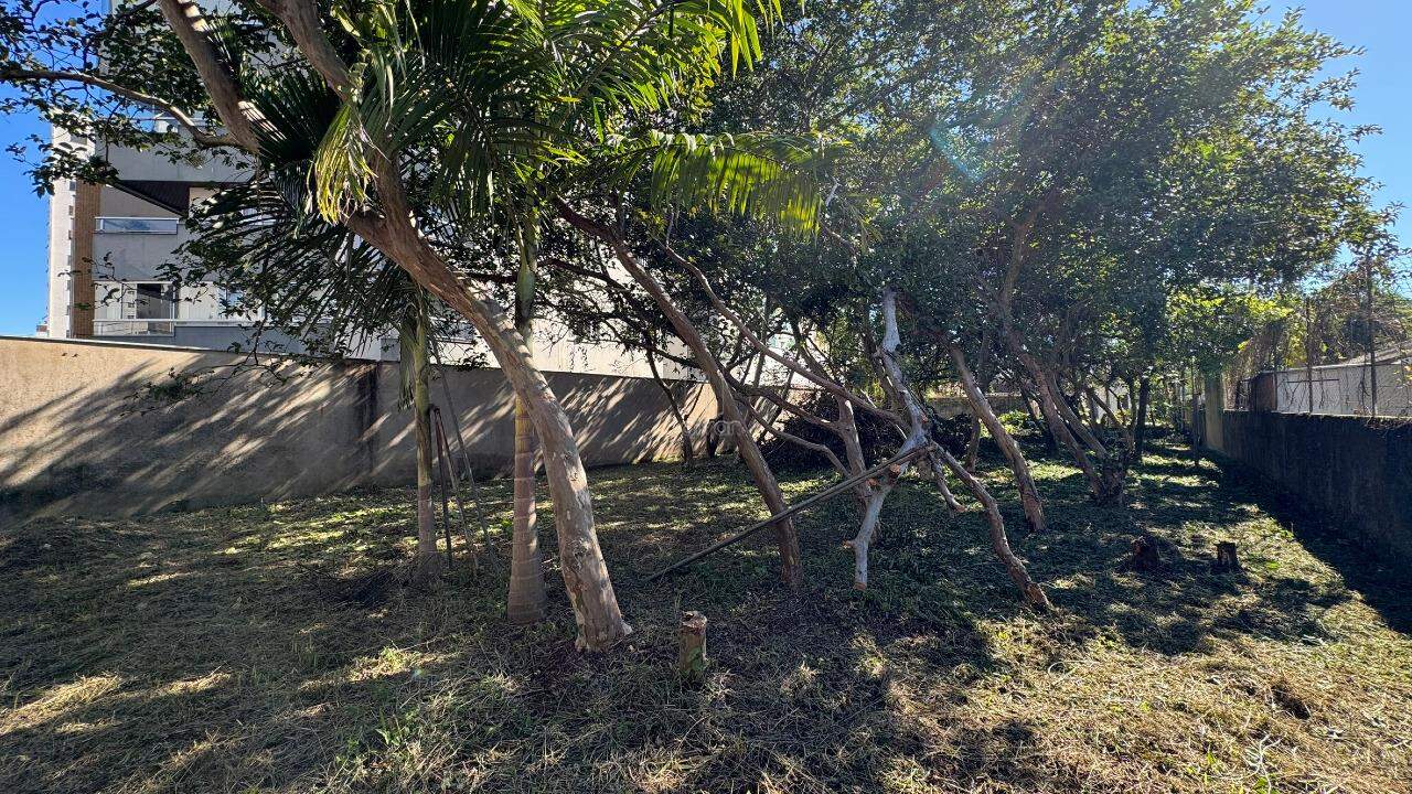 Casa à venda no Centro: 