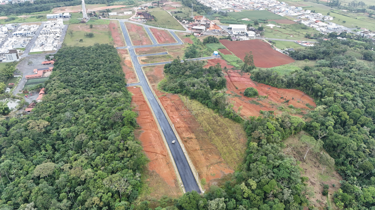 Terreno à venda no Três Rios do Norte: 