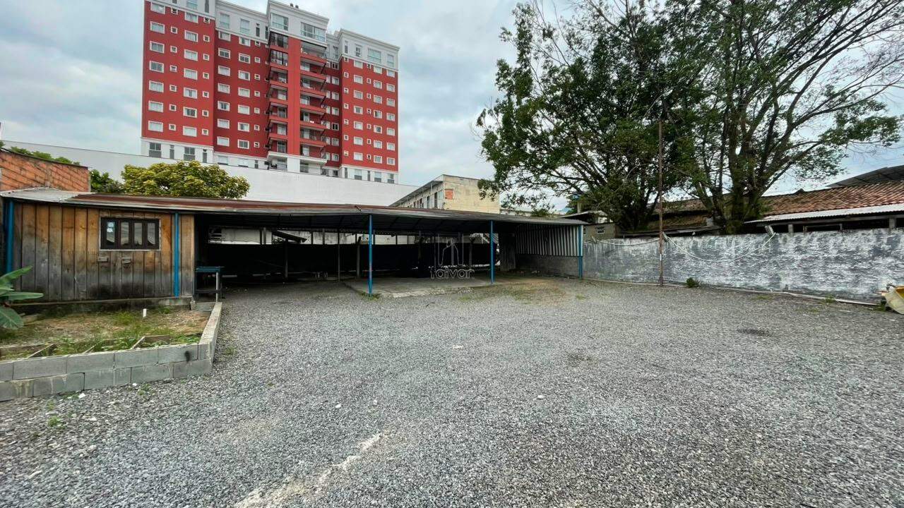 Terreno para aluguel no Nova Brasília: 