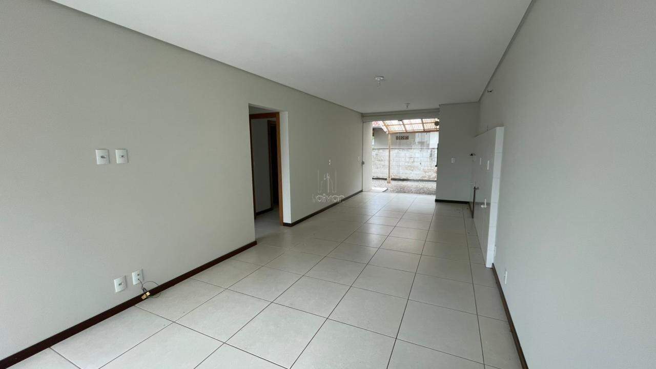 Apartamento para aluguel no Nereu Ramos: 