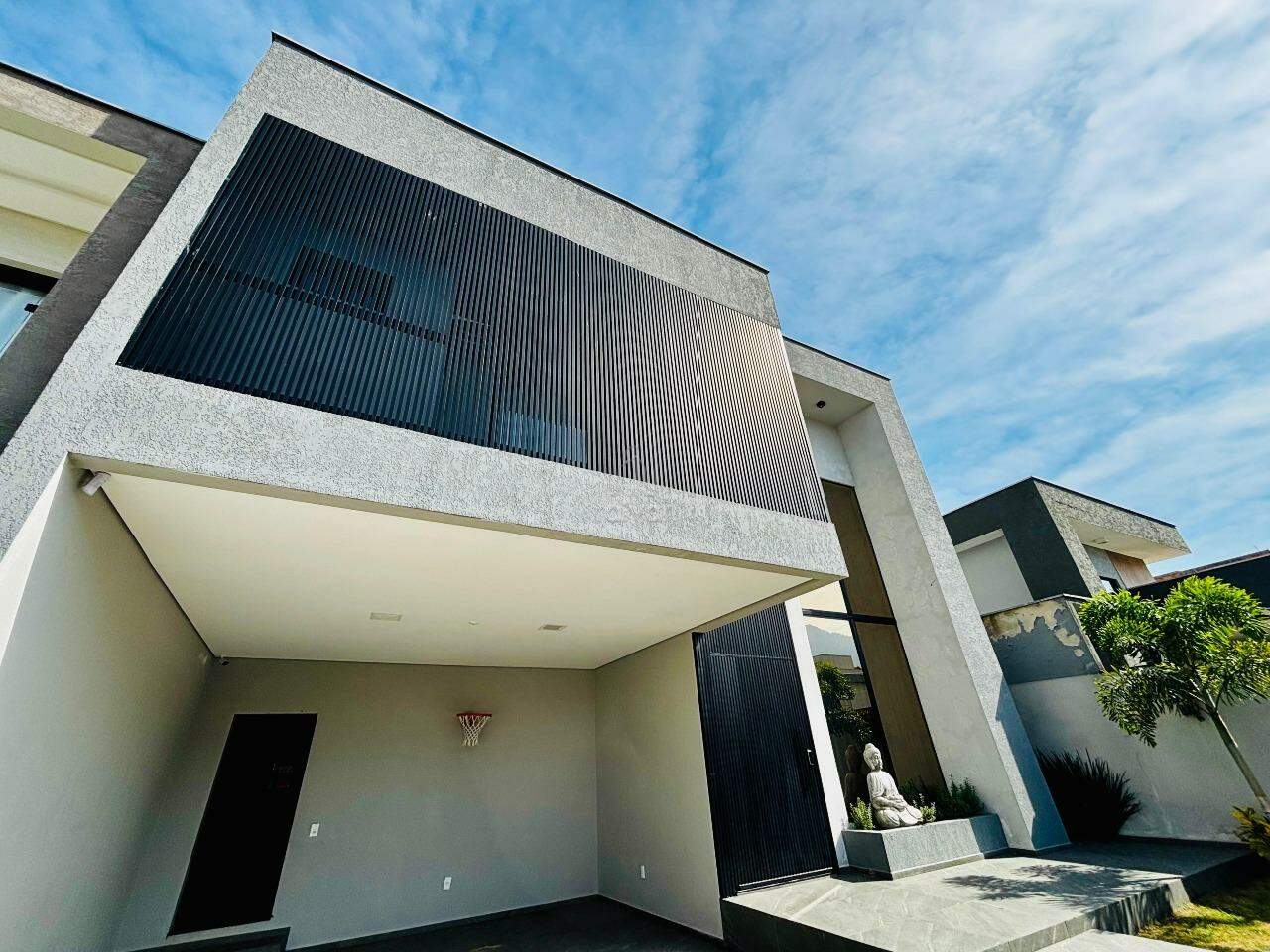 Casa à venda no Amizade: 