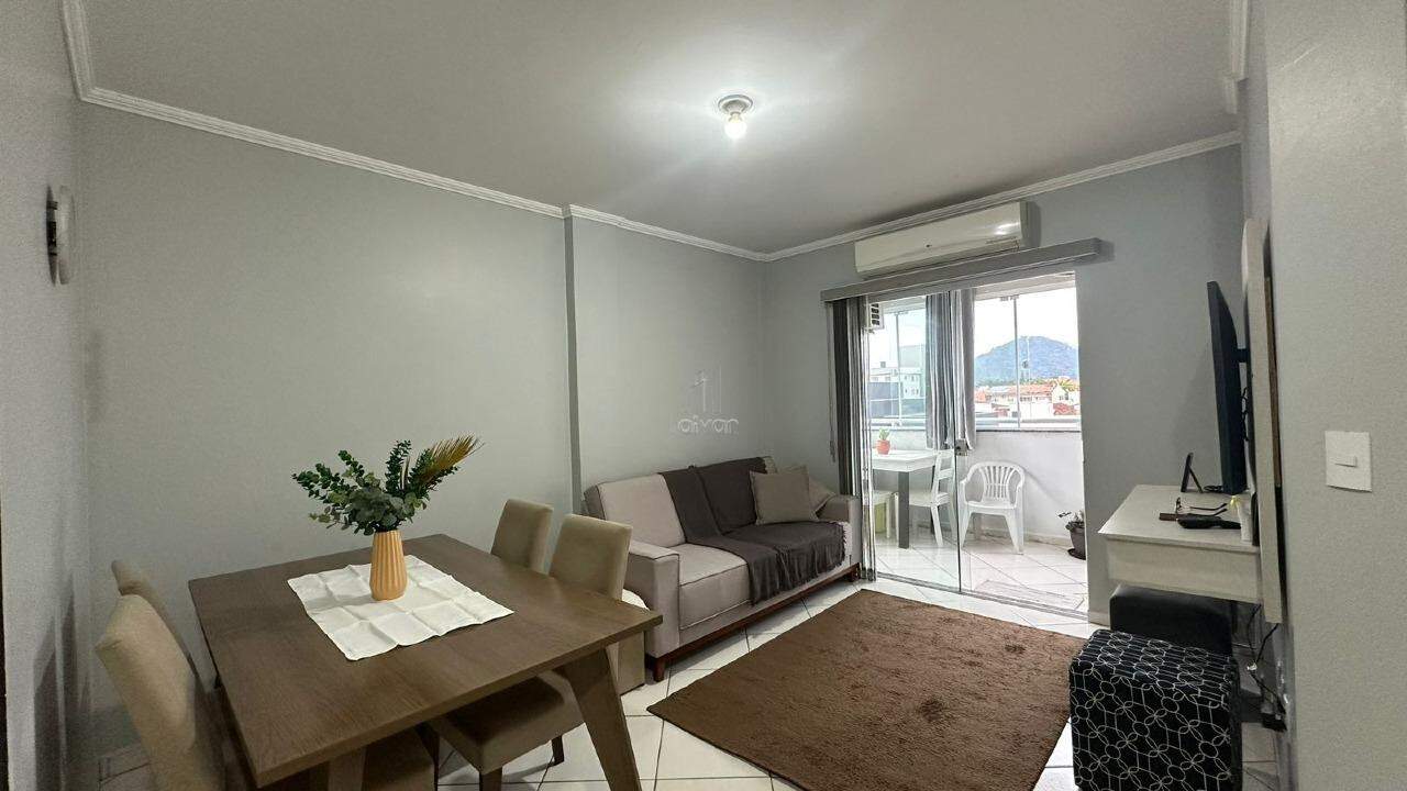 Apartamento à venda no Czerniewicz: 