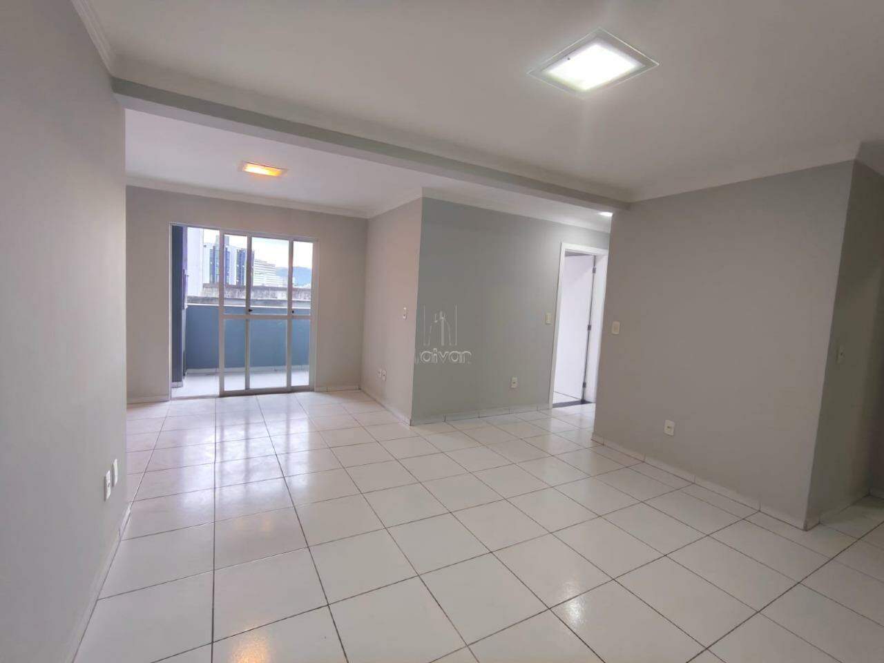 Apartamento para aluguel no Vila Baependi: 