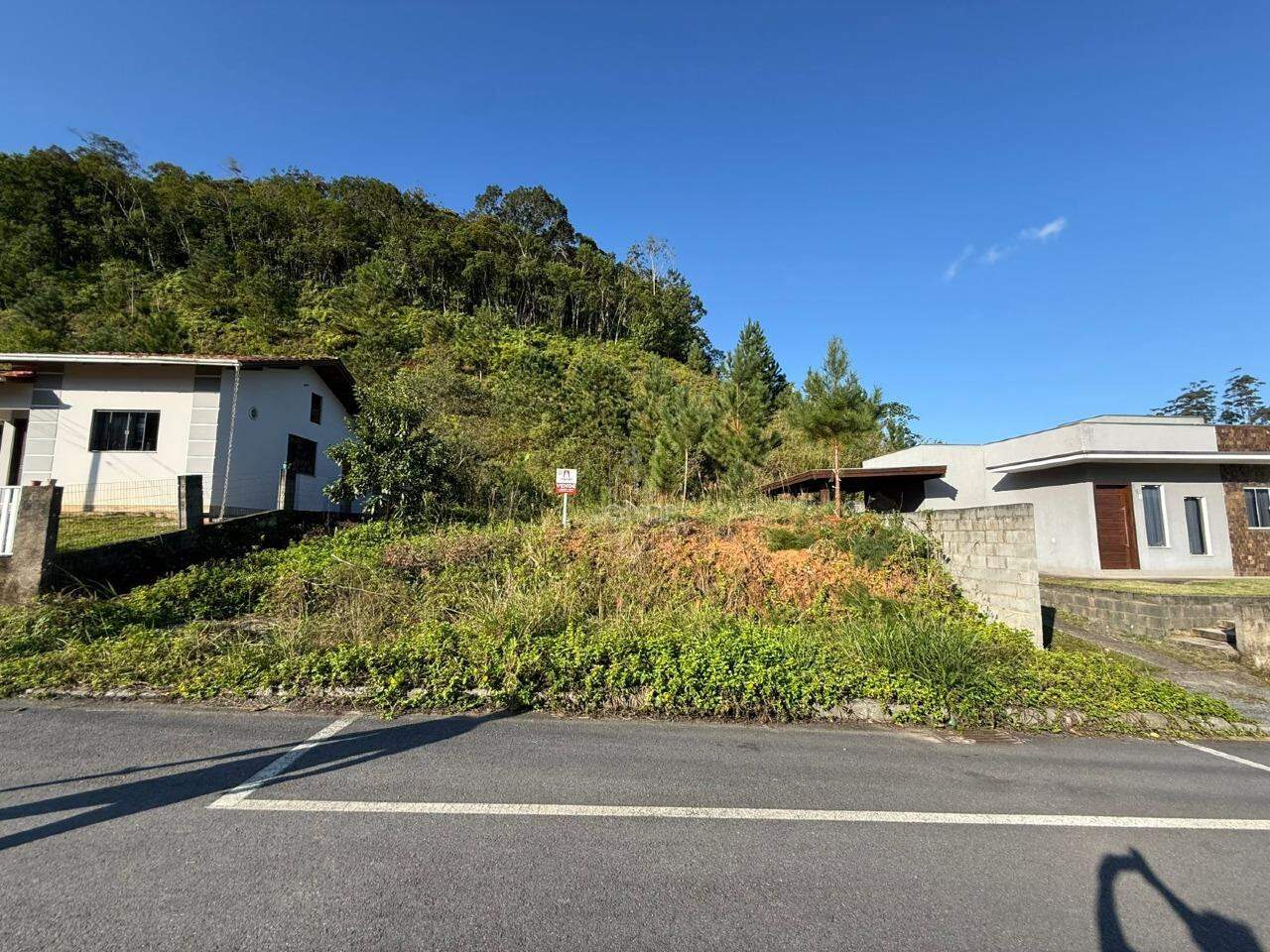 Terreno à venda no Três Rios do Norte: 