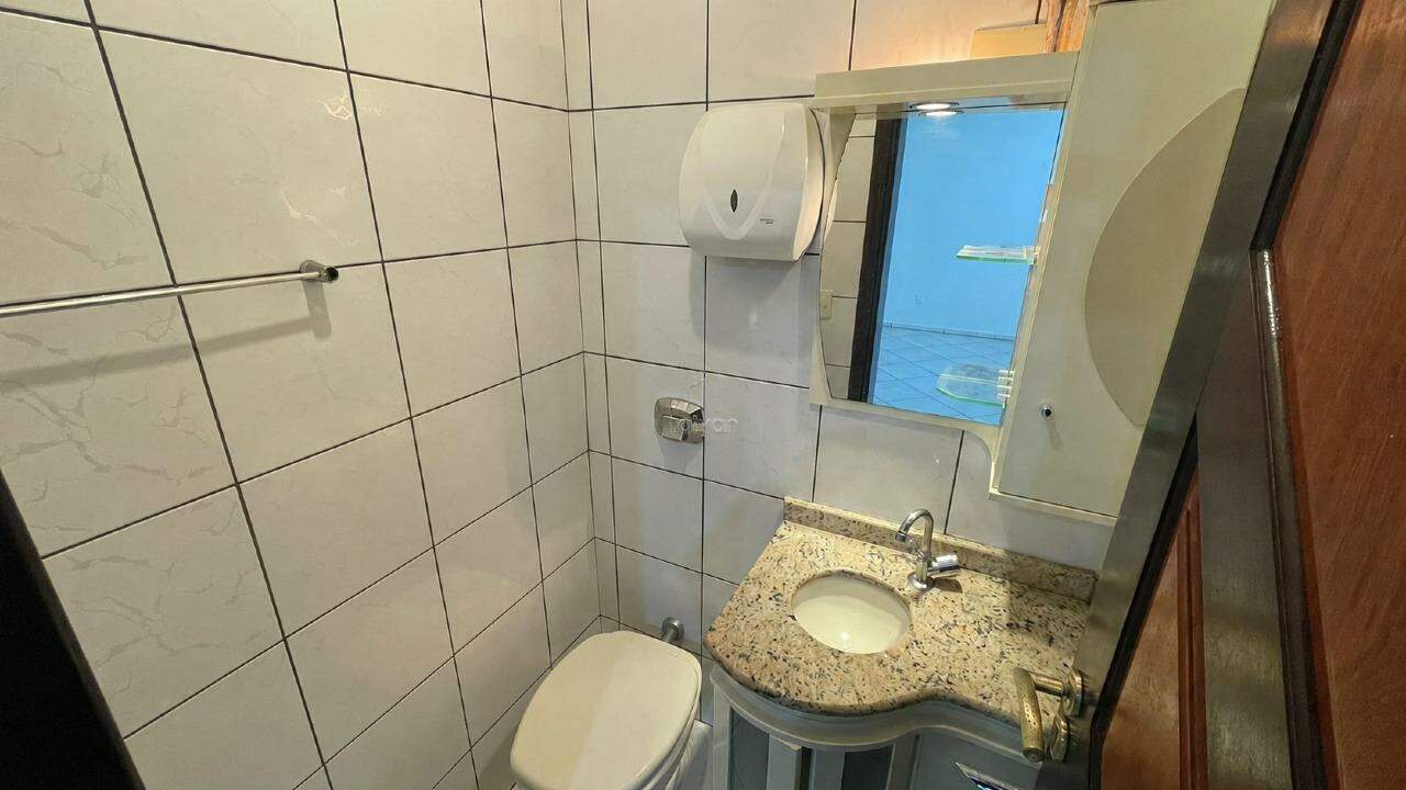 Sala Comercial para aluguel no Ilha Da Figueira: 