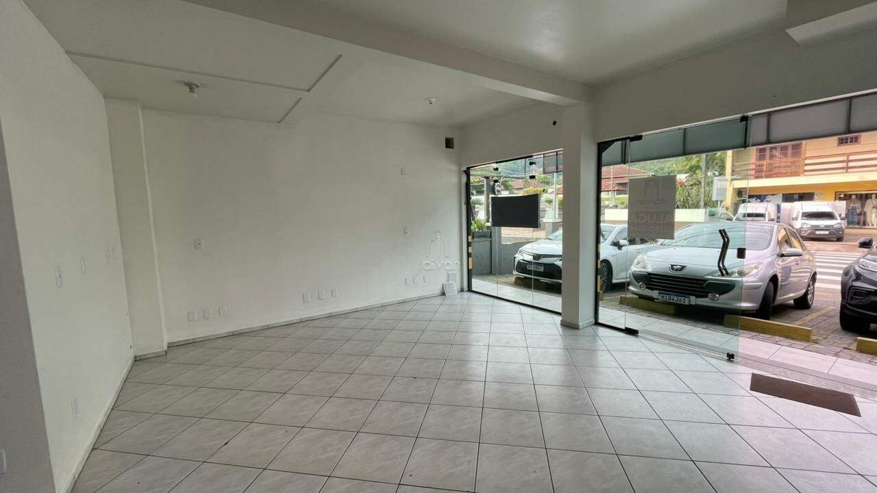 Sala Comercial para aluguel no Ilha Da Figueira: 