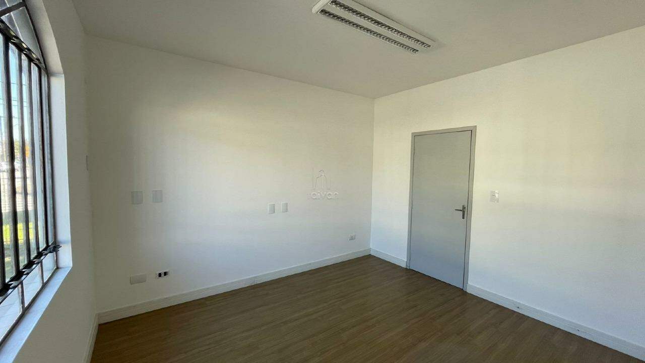 Casa comercial para aluguel no Vila Nova: 