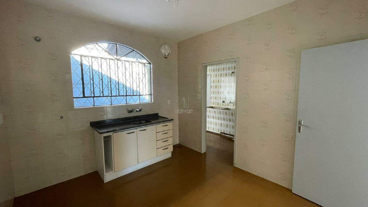 Casa comercial para aluguel no Vila Nova: 