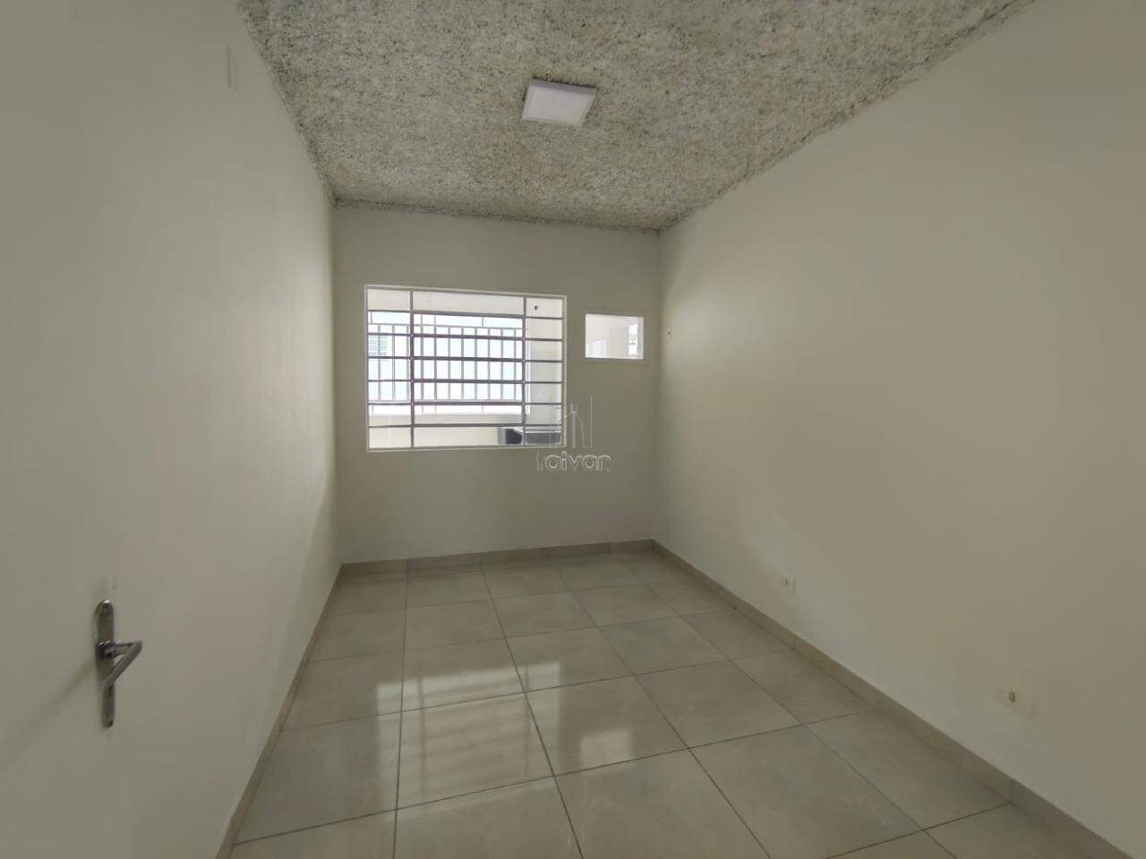 Apartamento para aluguel no Vila Baependi: 
