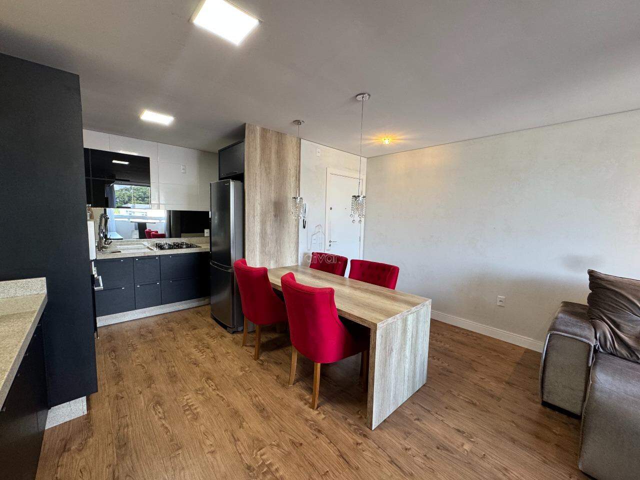 Apartamento à venda no Jaraguá Esquerdo: 
