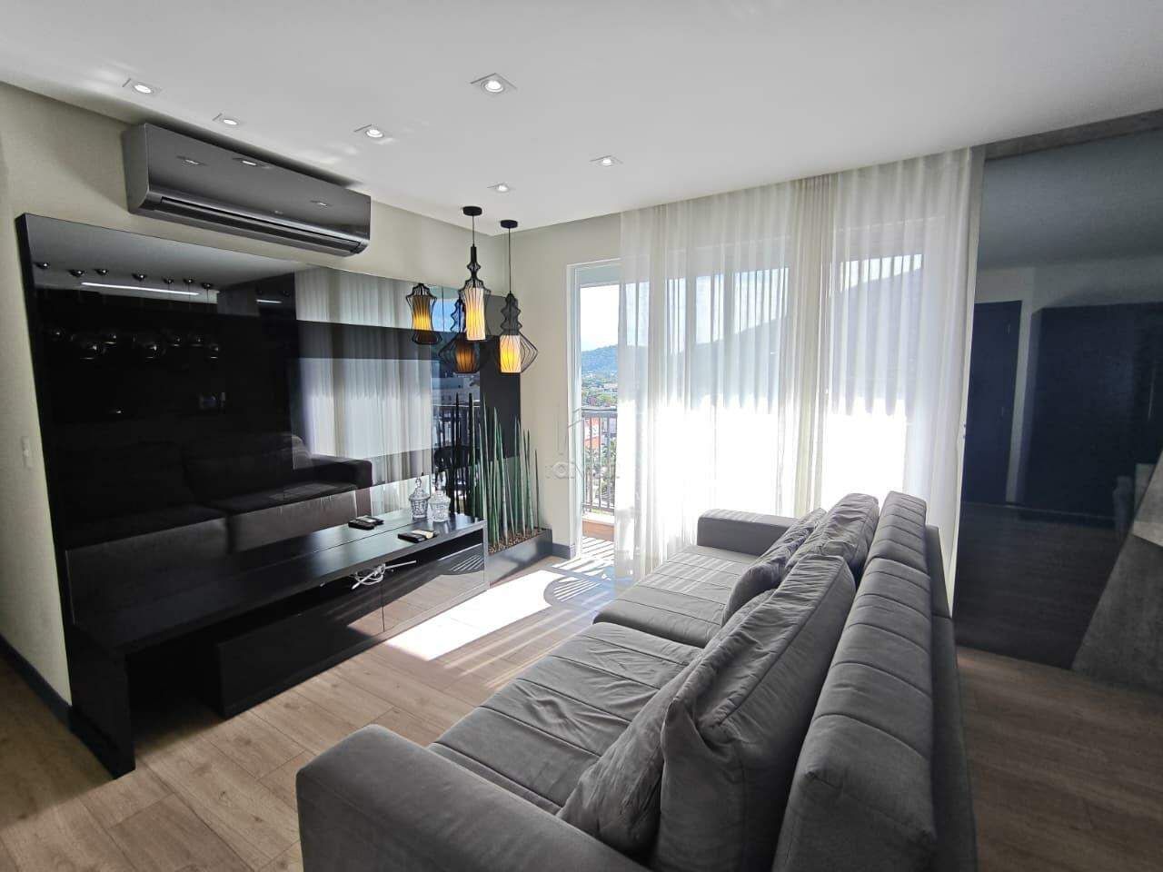 Apartamento para aluguel no Centro: 