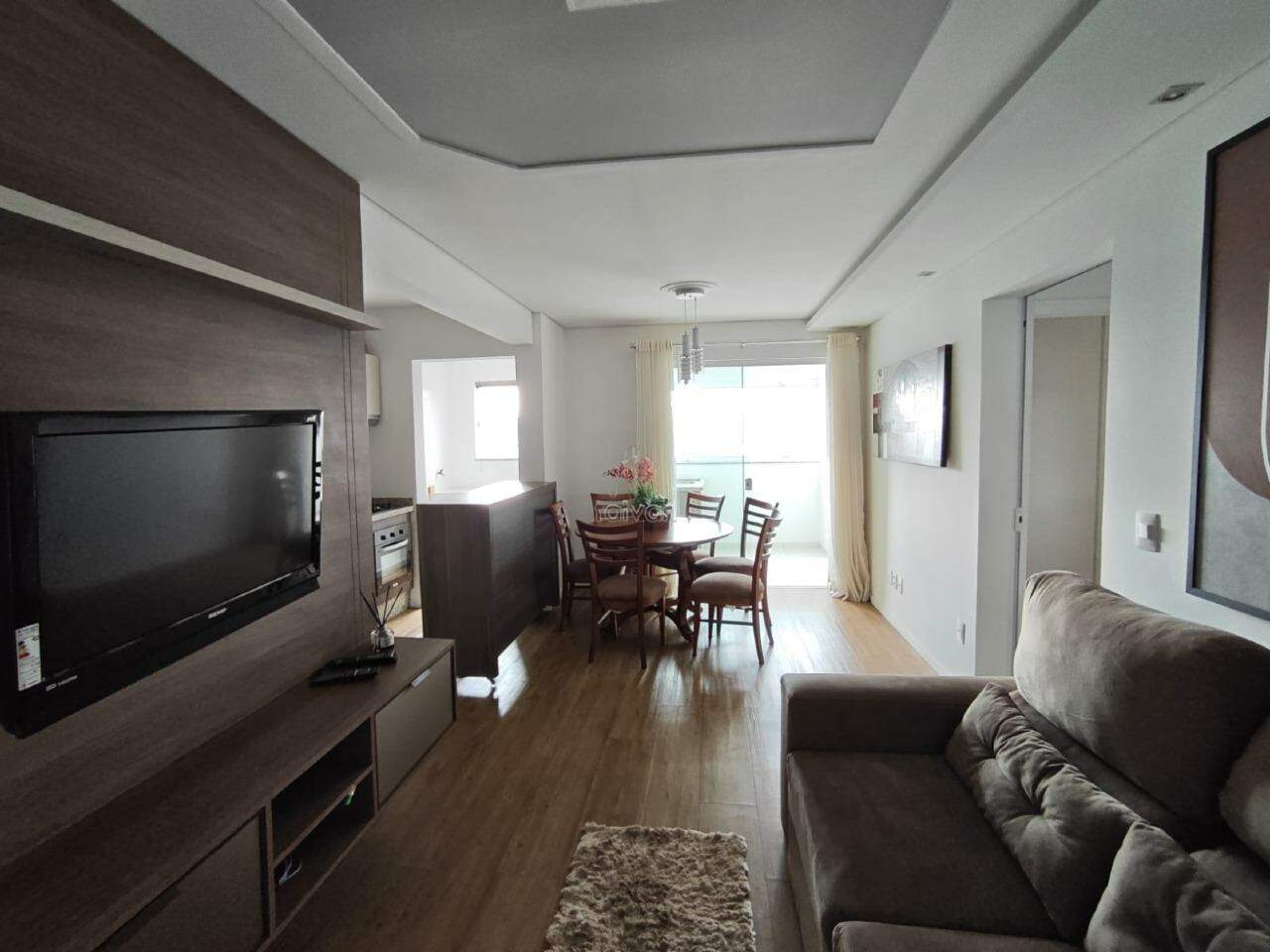 Apartamento para aluguel no Centro: 