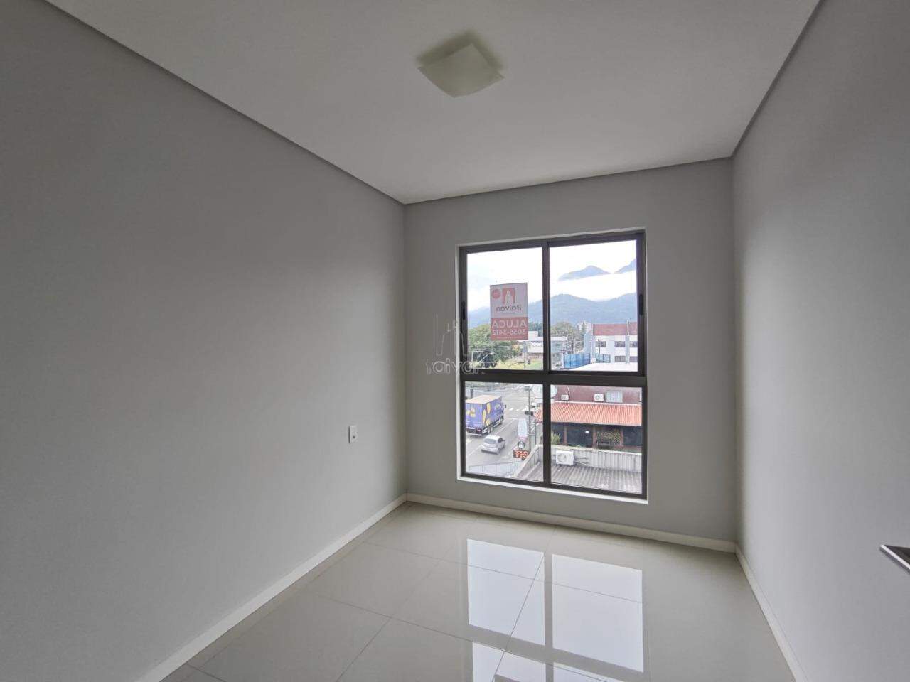 Apartamento para aluguel no Centro: 