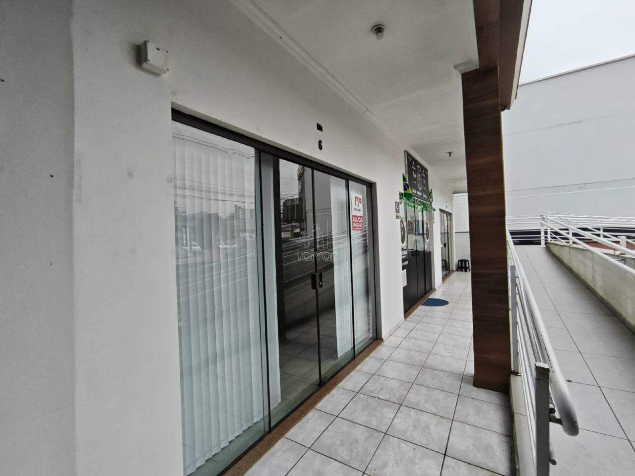 Sala Comercial para aluguel no Centro: 