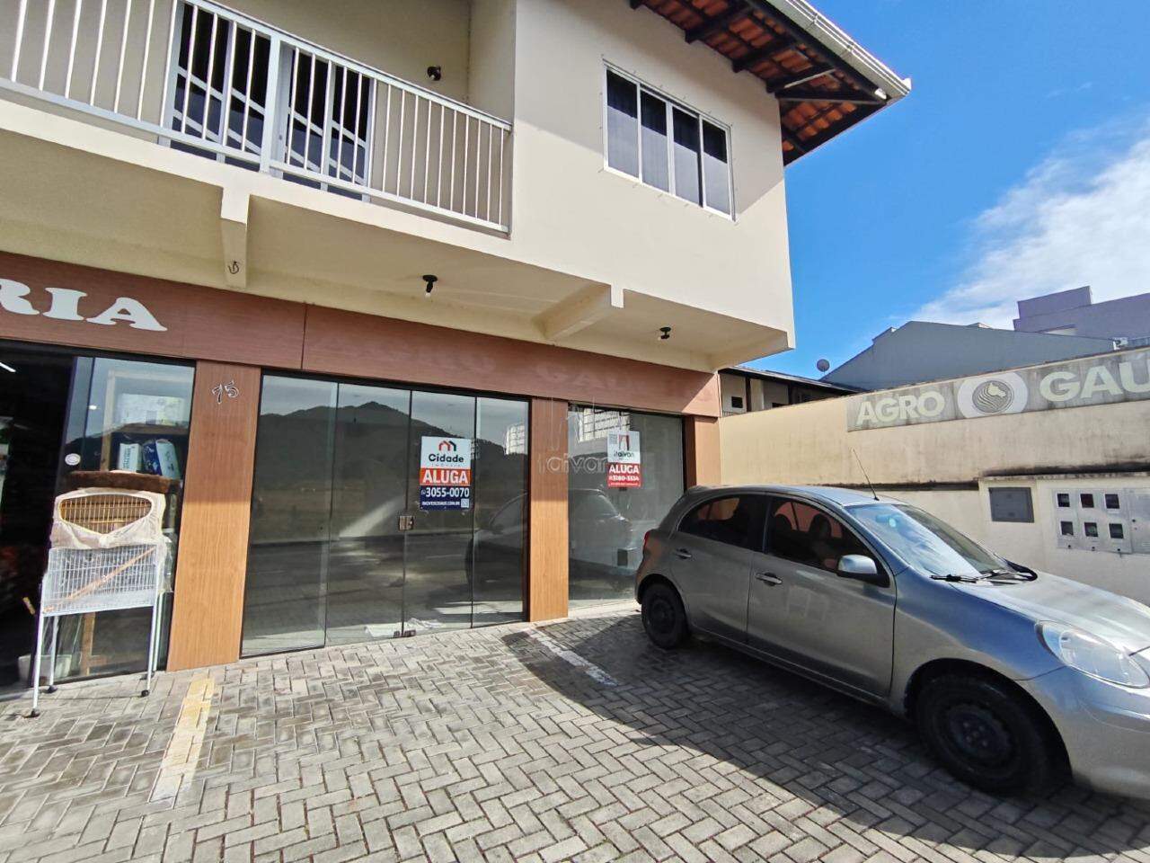 Sala Comercial para aluguel no Rau: 