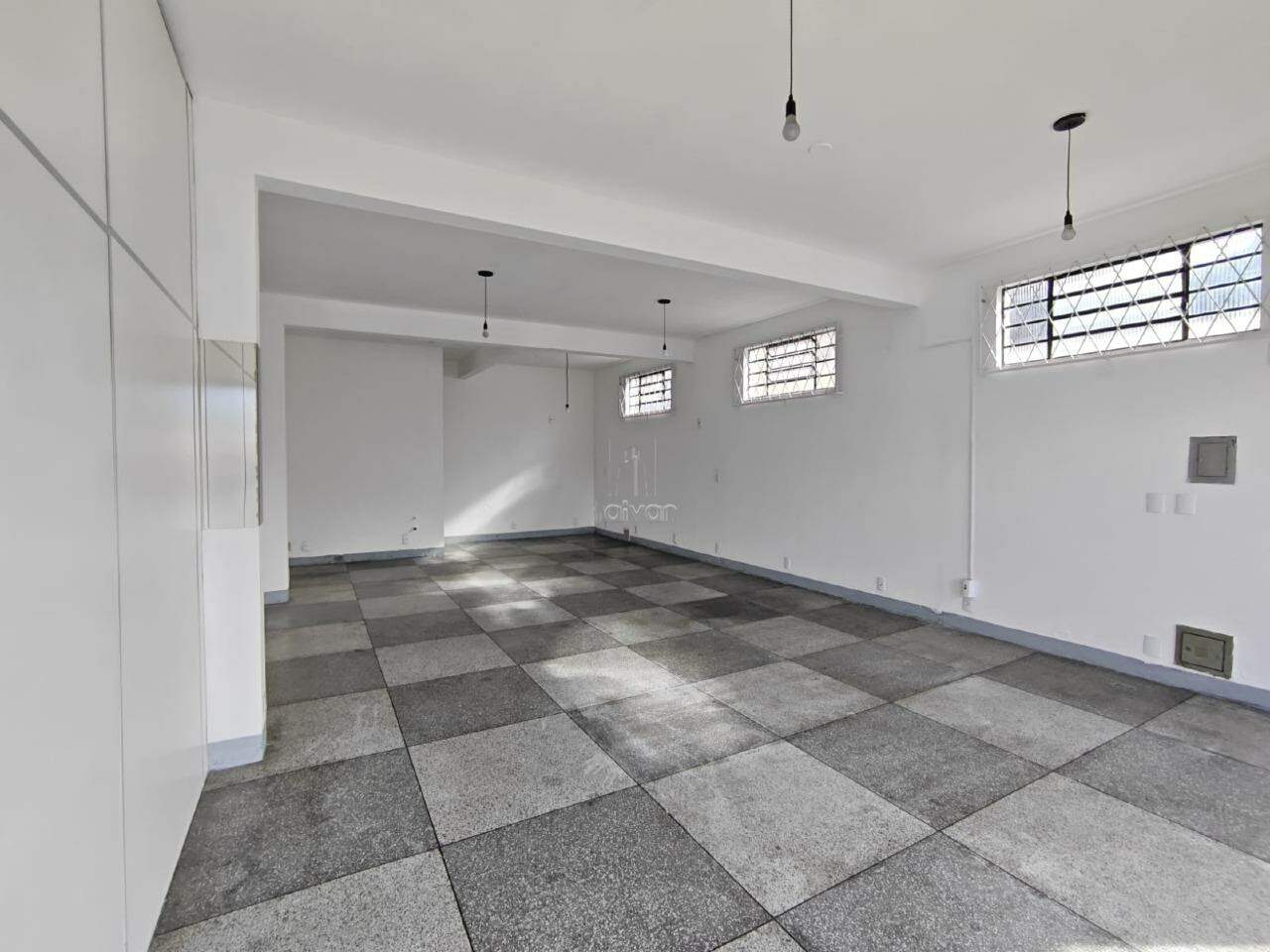 Sala Comercial para aluguel no Rau: 