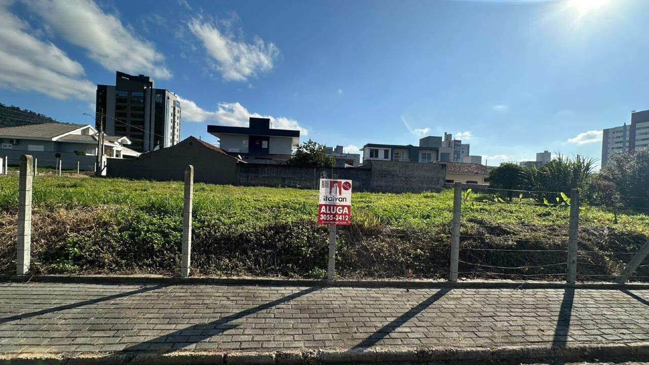 Terreno para aluguel no Vila Nova: 