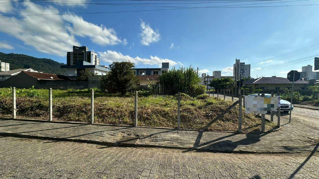 Terreno para aluguel no Vila Nova: 