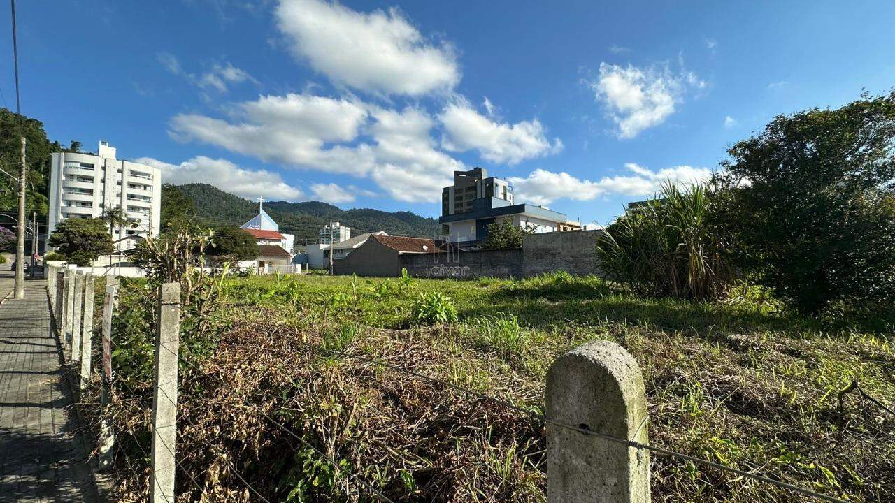 Terreno para aluguel no Vila Nova: 