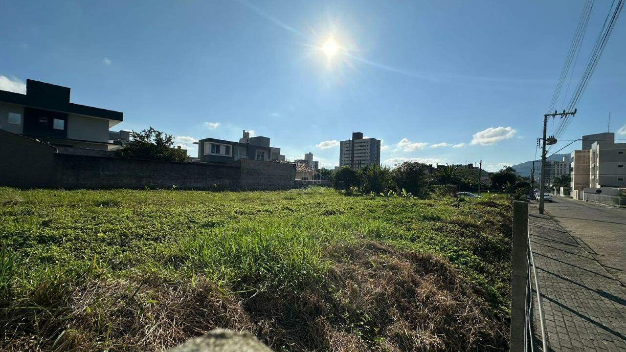 Terreno para aluguel no Vila Nova: 