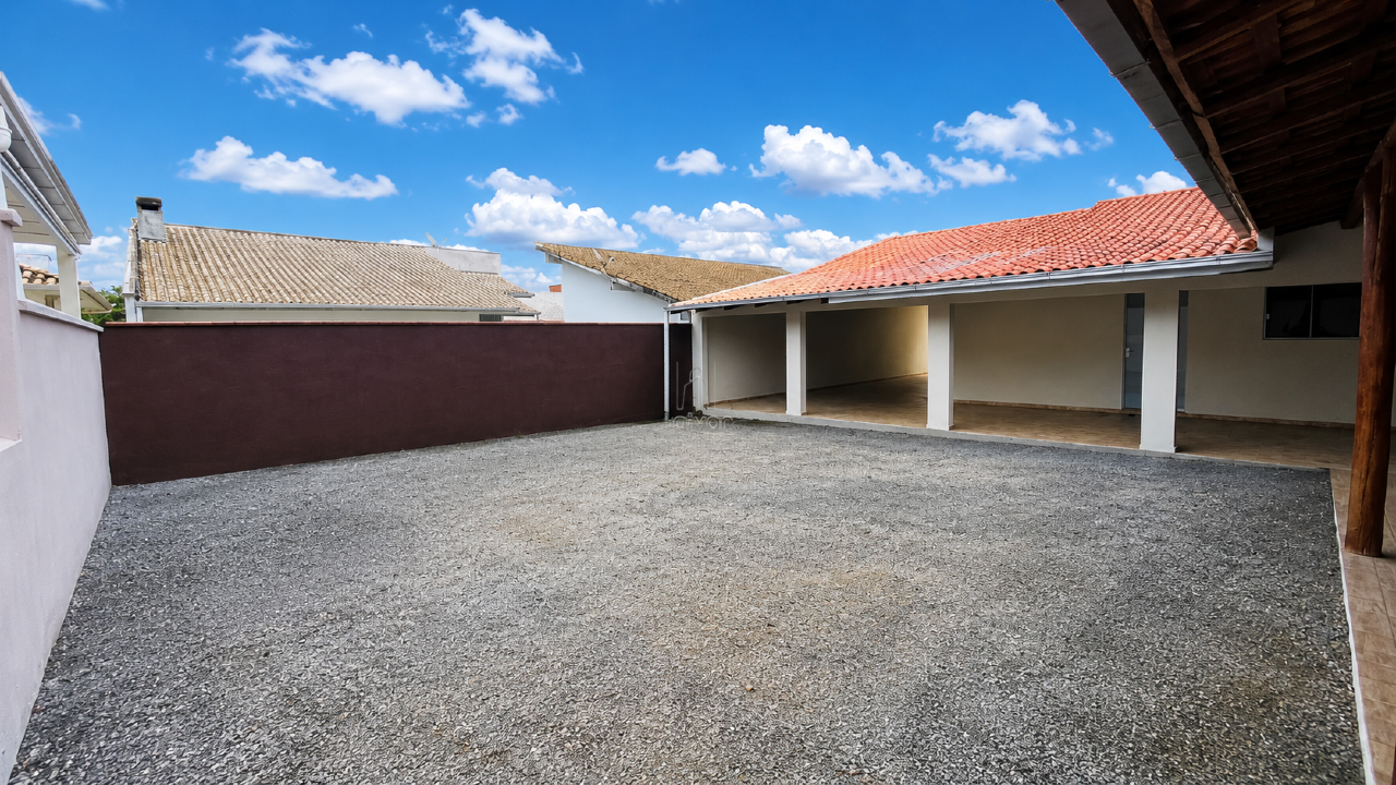 Casa à venda no Amizade: 