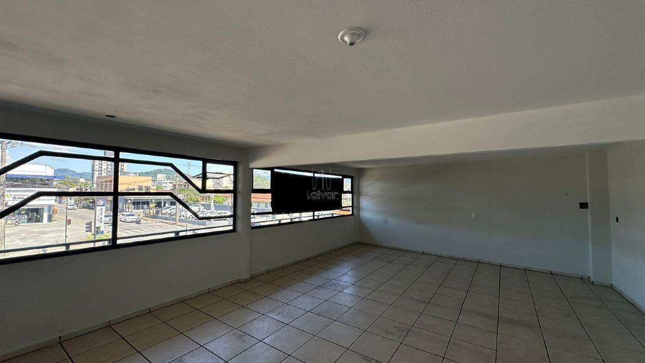 Sala para aluguel no Nova Brasília: 