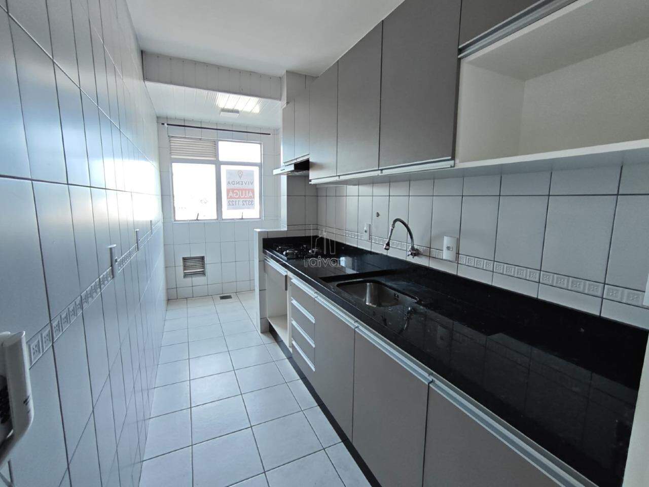 Apartamento para aluguel no Centro: 