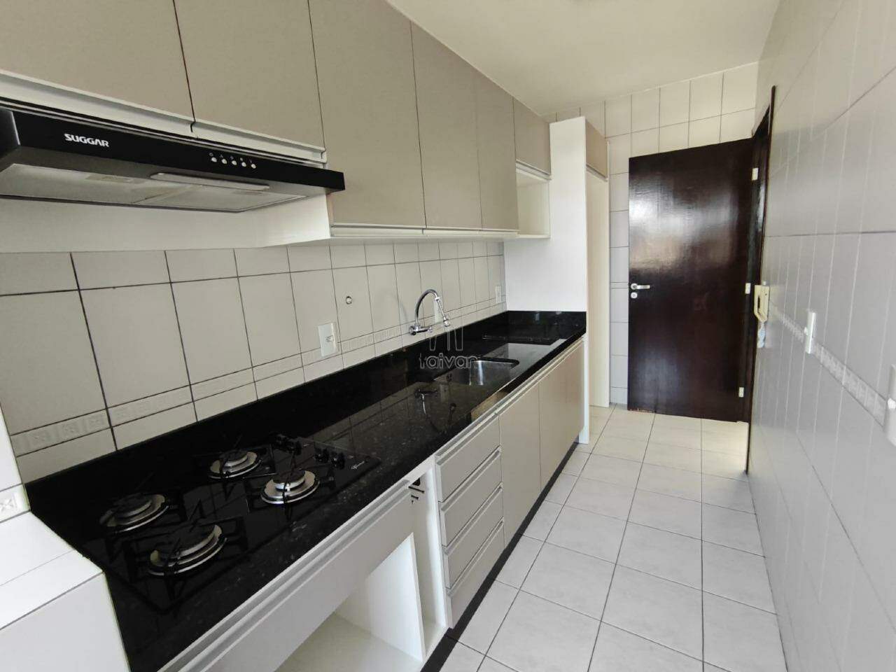 Apartamento para aluguel no Centro: 