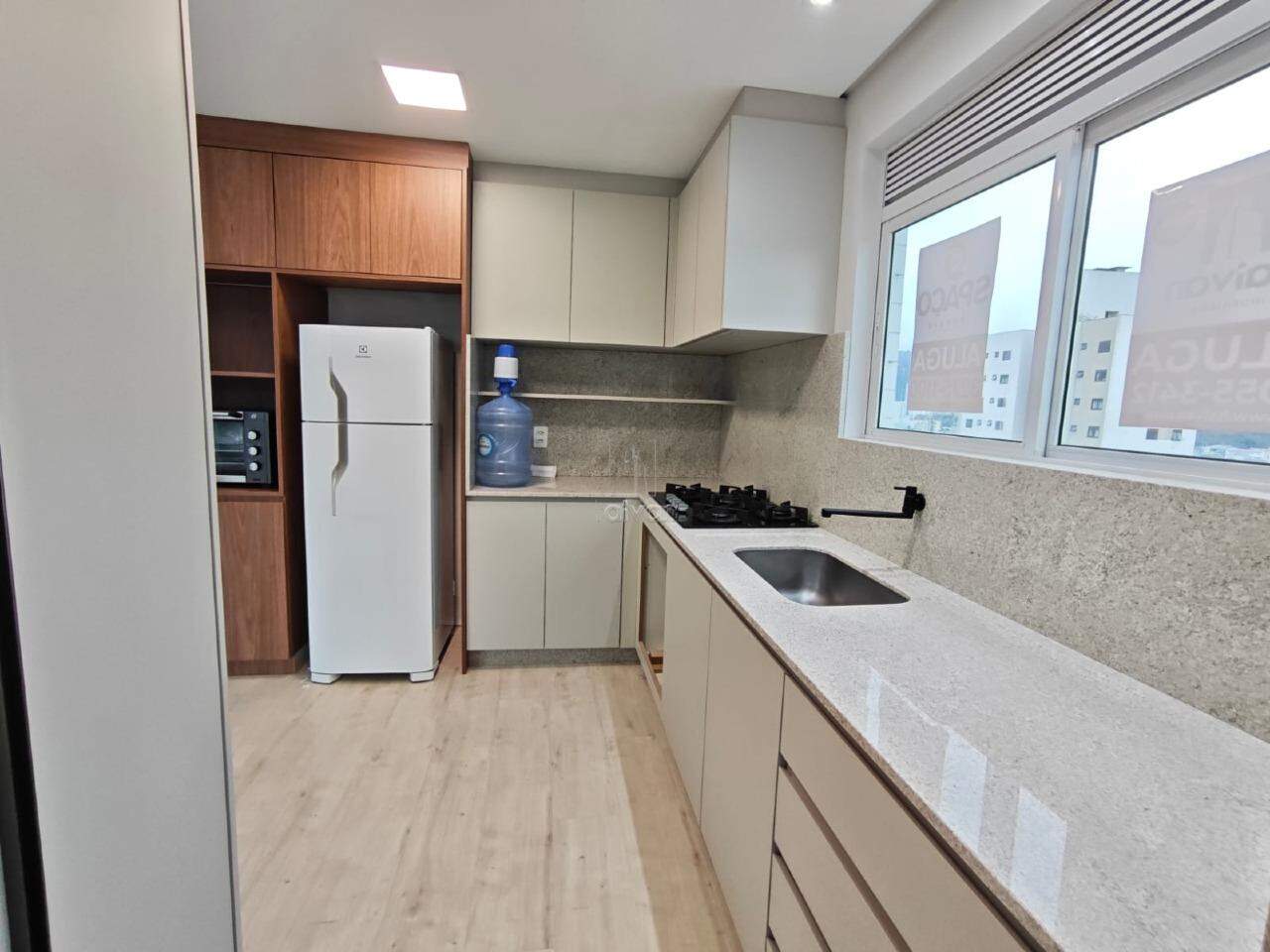 Apartamento para aluguel no Centro: 
