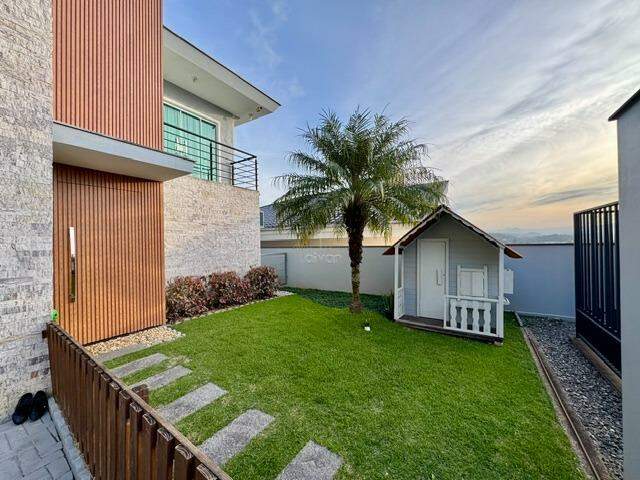 Casa à venda no Amizade: 