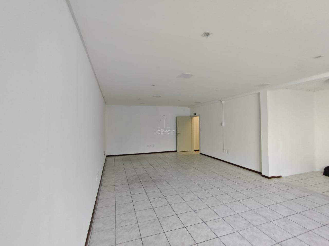 Sala Comercial para aluguel no Centro: 