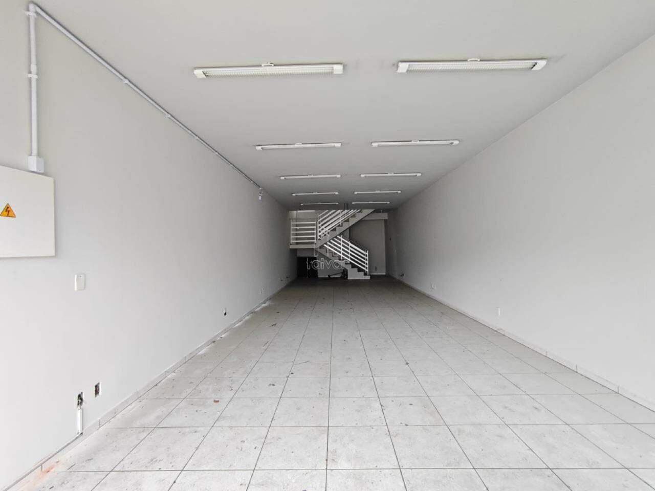 Sala Comercial para aluguel no Centro: 